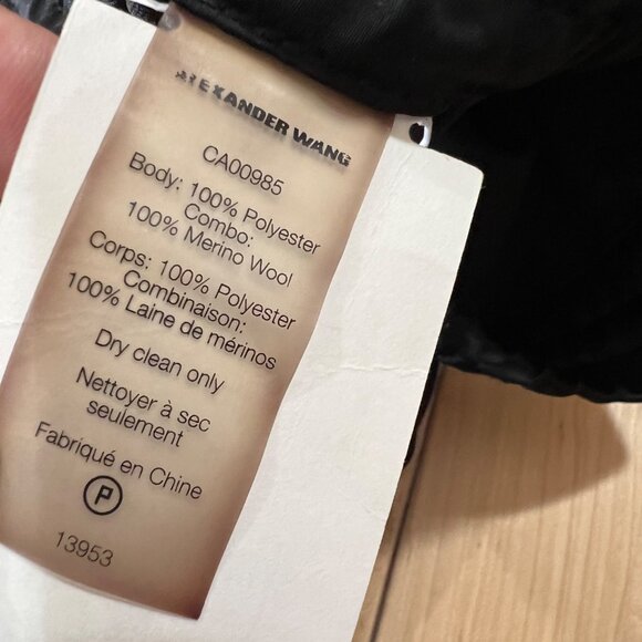 T by Alexander Wang Cropped Satiny Drawstring Pants Black Size 0 NWOT - Picture 10 of 11